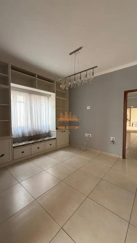 🏡 CASA À VENDA | JARDIM DAS OLIVEIRAS — BRODOWSKI 🏡